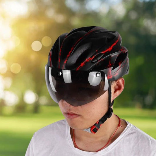 Casque velo noir et rouge